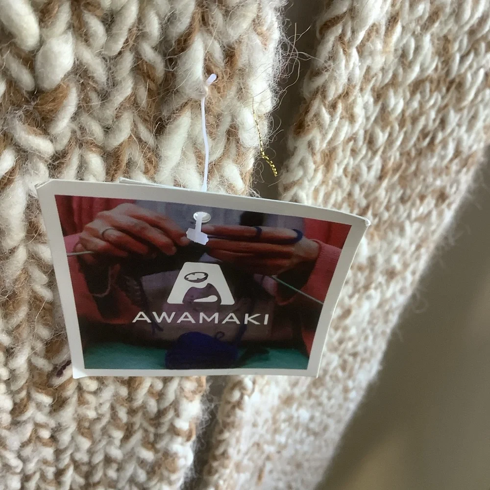 New Awamaki Peruvian Handmade Alpaca Wool Knit Scarf with Pom- Poms